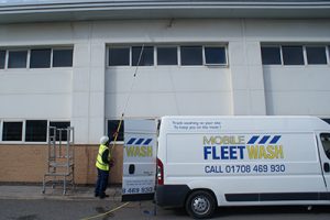 Mobile Fleetwash Cleaning services - Building Cleaning